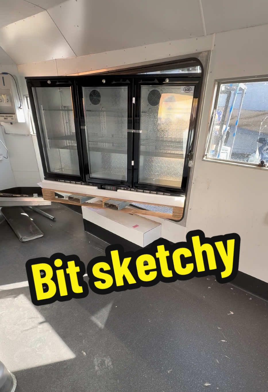 @Retro Caravans Gold Coast
