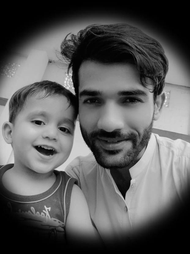 @FarooqAhmad_iubian