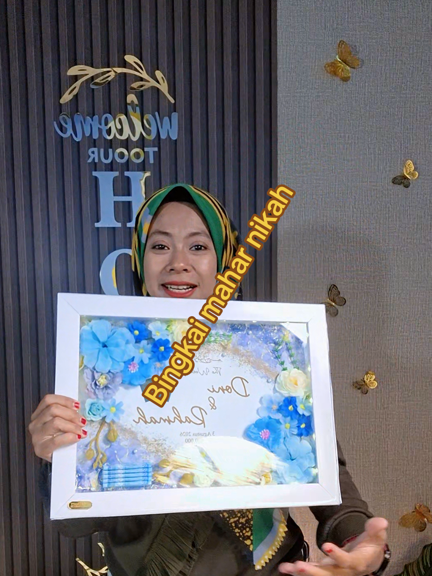@Siti Fatimah|Gift Box