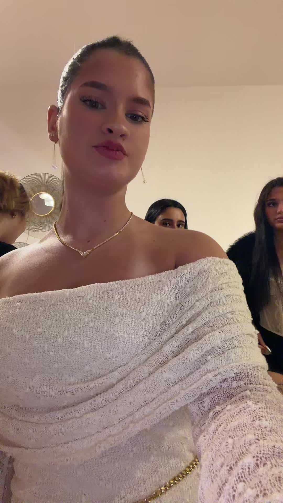 @Nofarspam