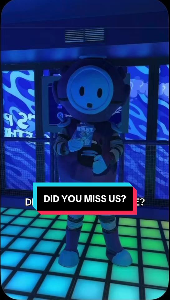 @AREA 51 WORLD