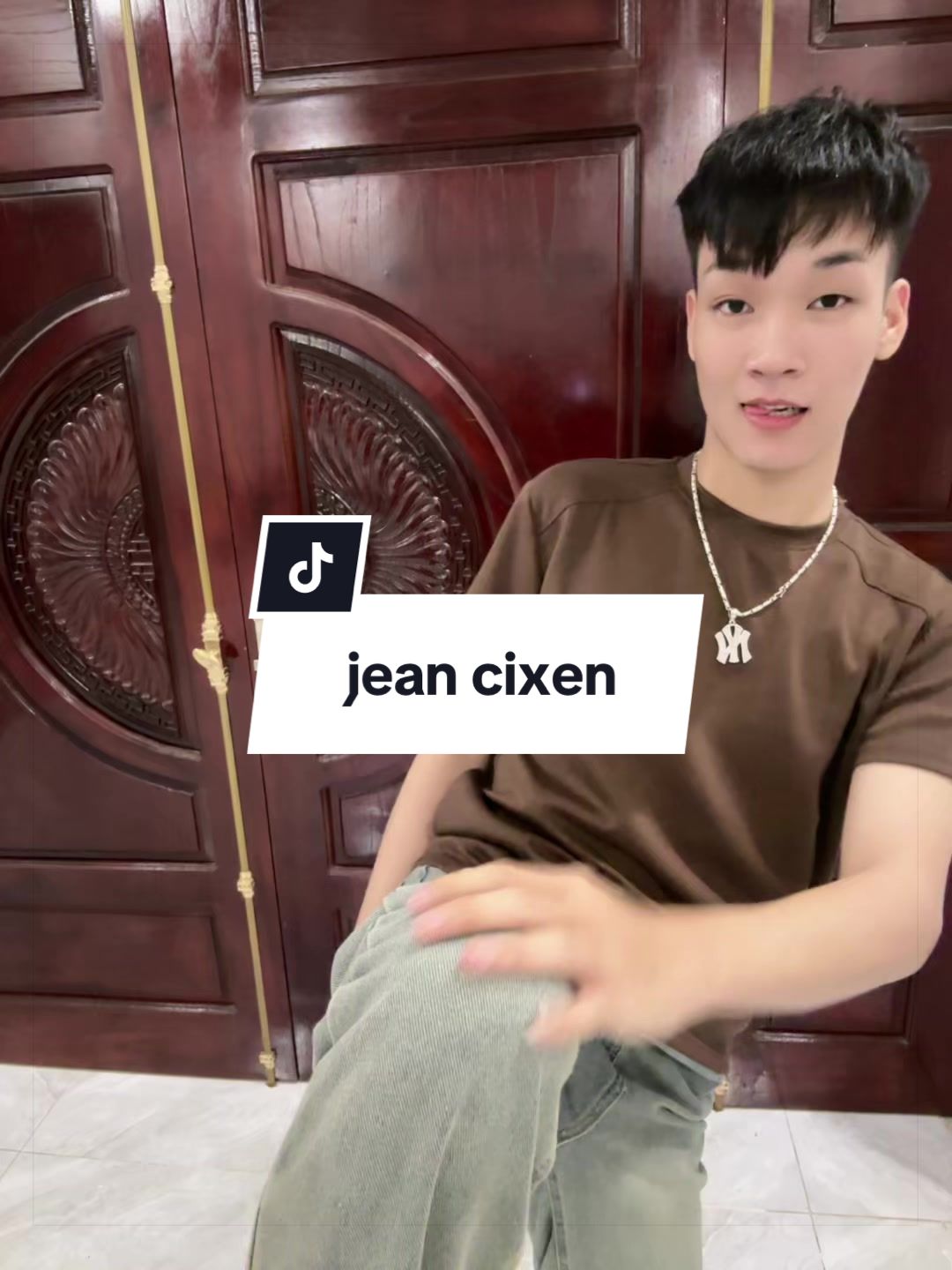 @wuoclle