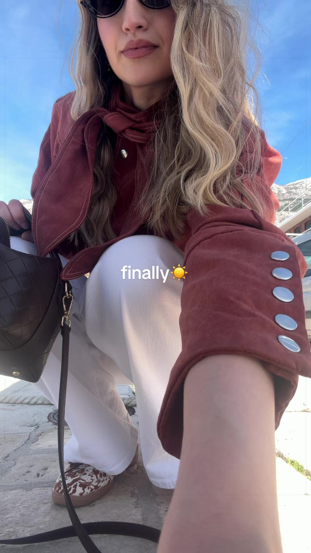 @mlleiiva