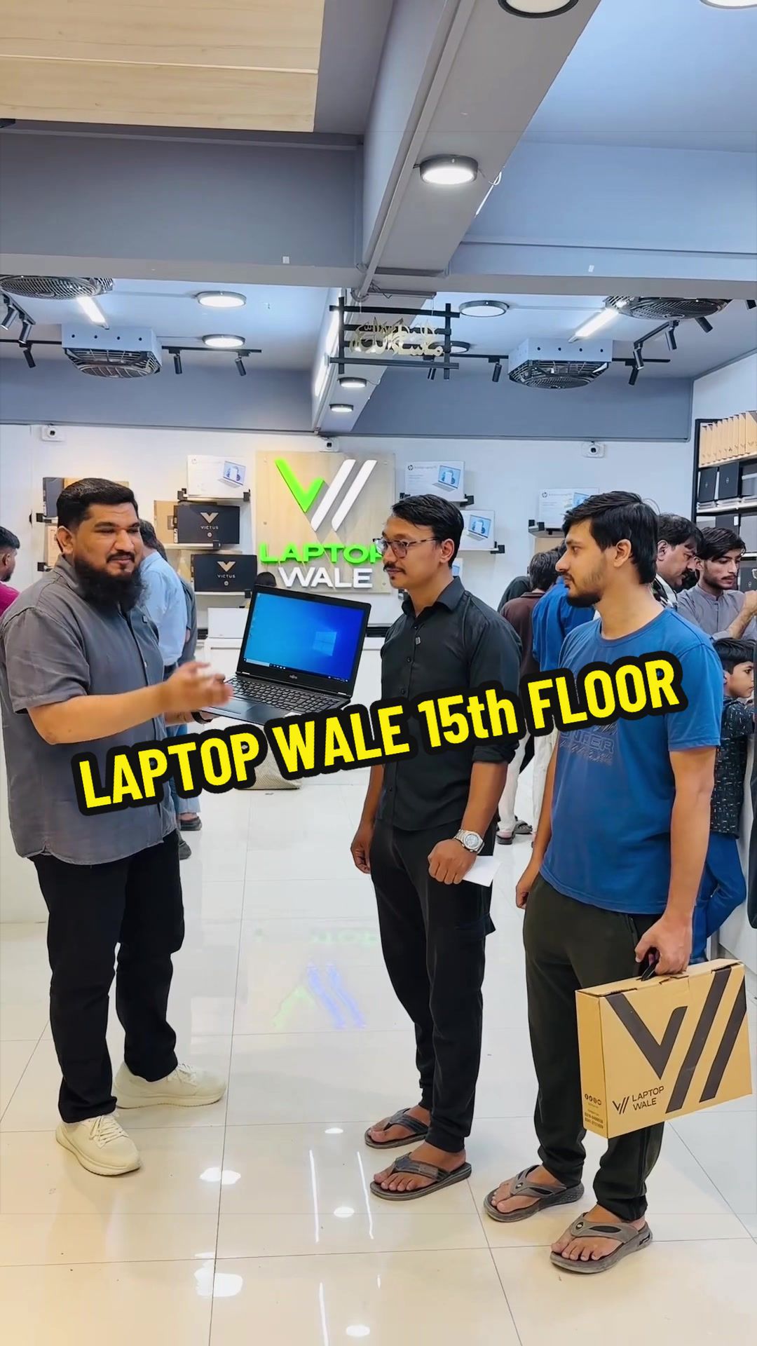 @Laptop Wale💻