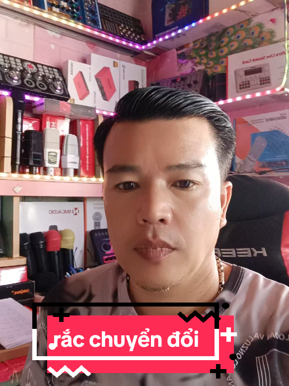 @HOÀNG LONG míc hát live