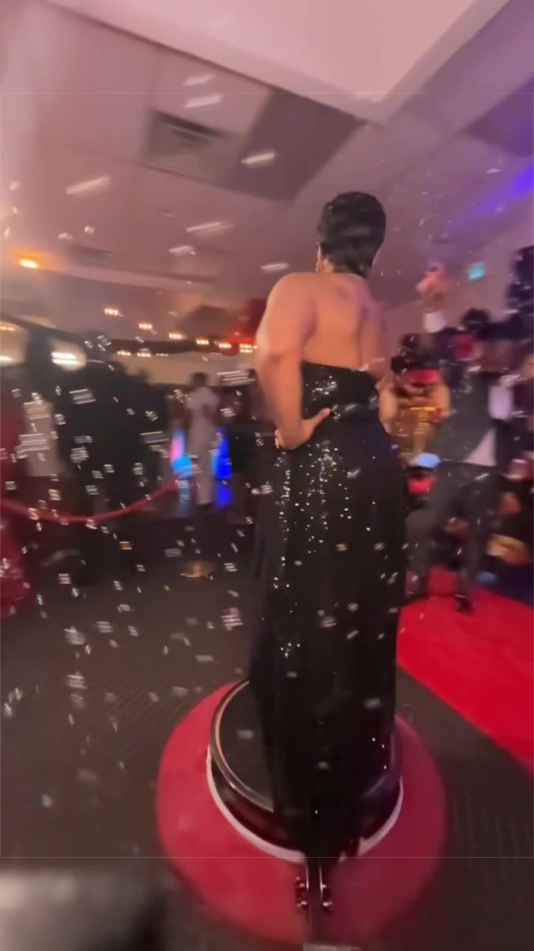 @LuxuryDoll_tha_phoenix