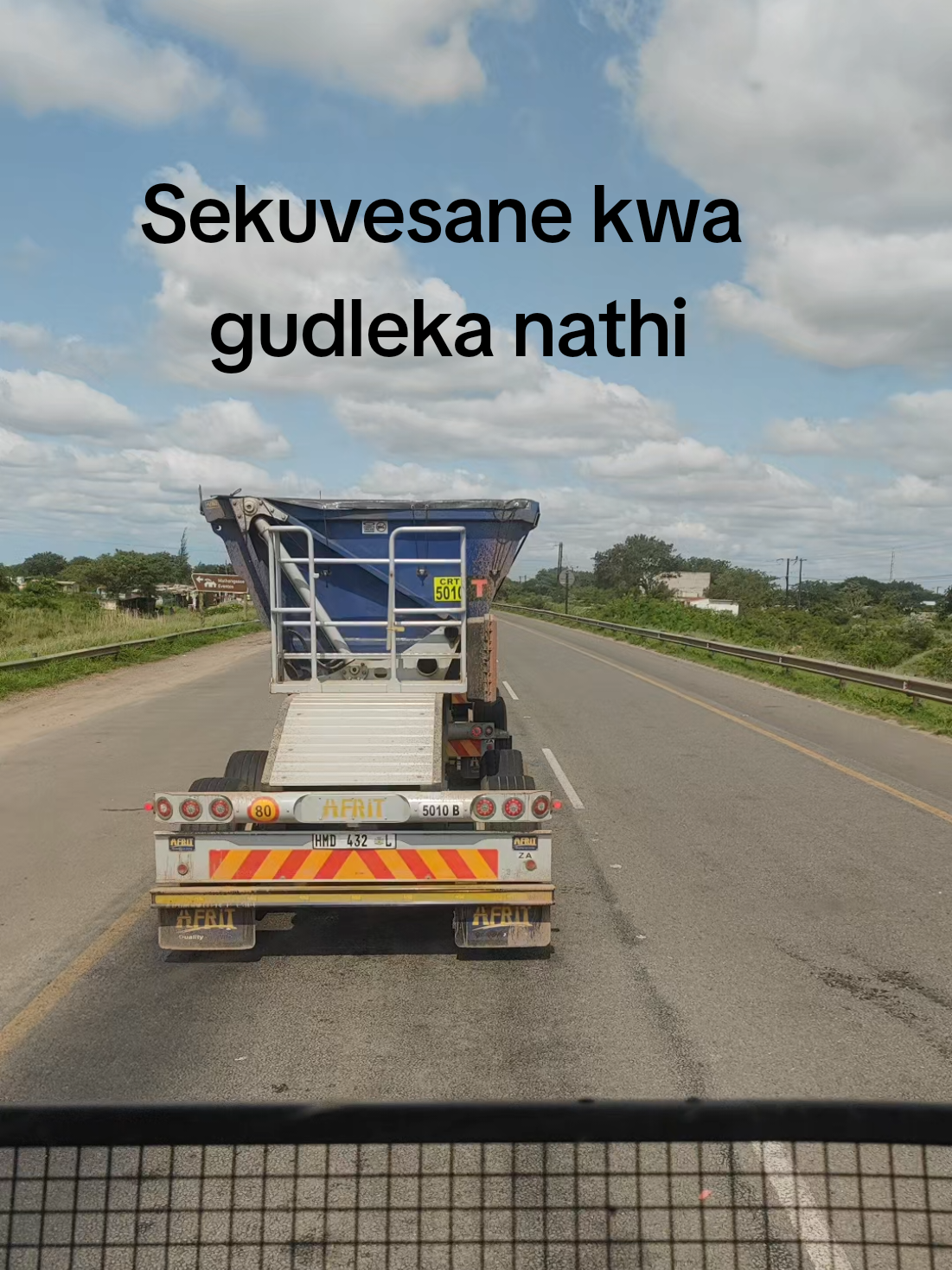 @Sandile🇿🇦