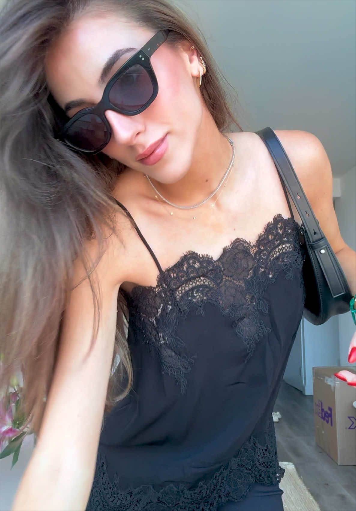 @KYRA