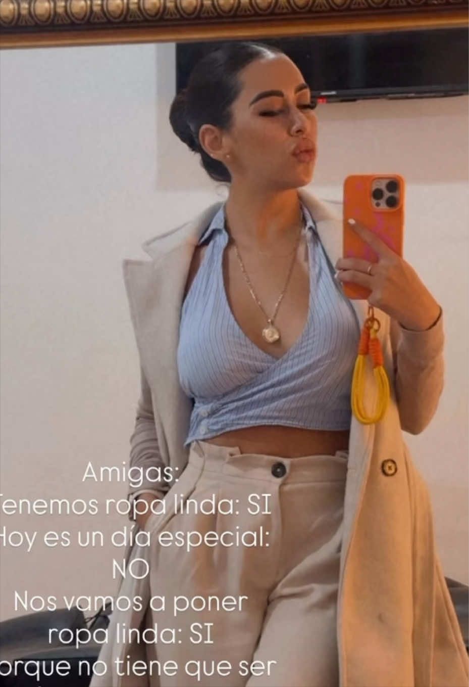 @Ximena Hau