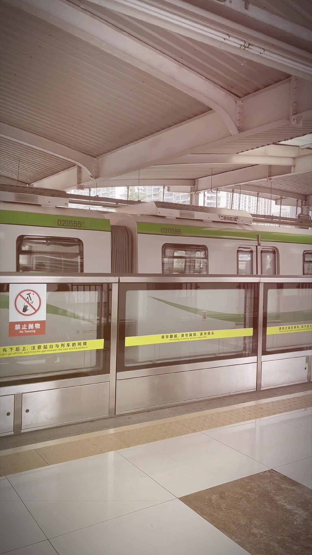 @Nghi&ecirc;m lốppp trưởng