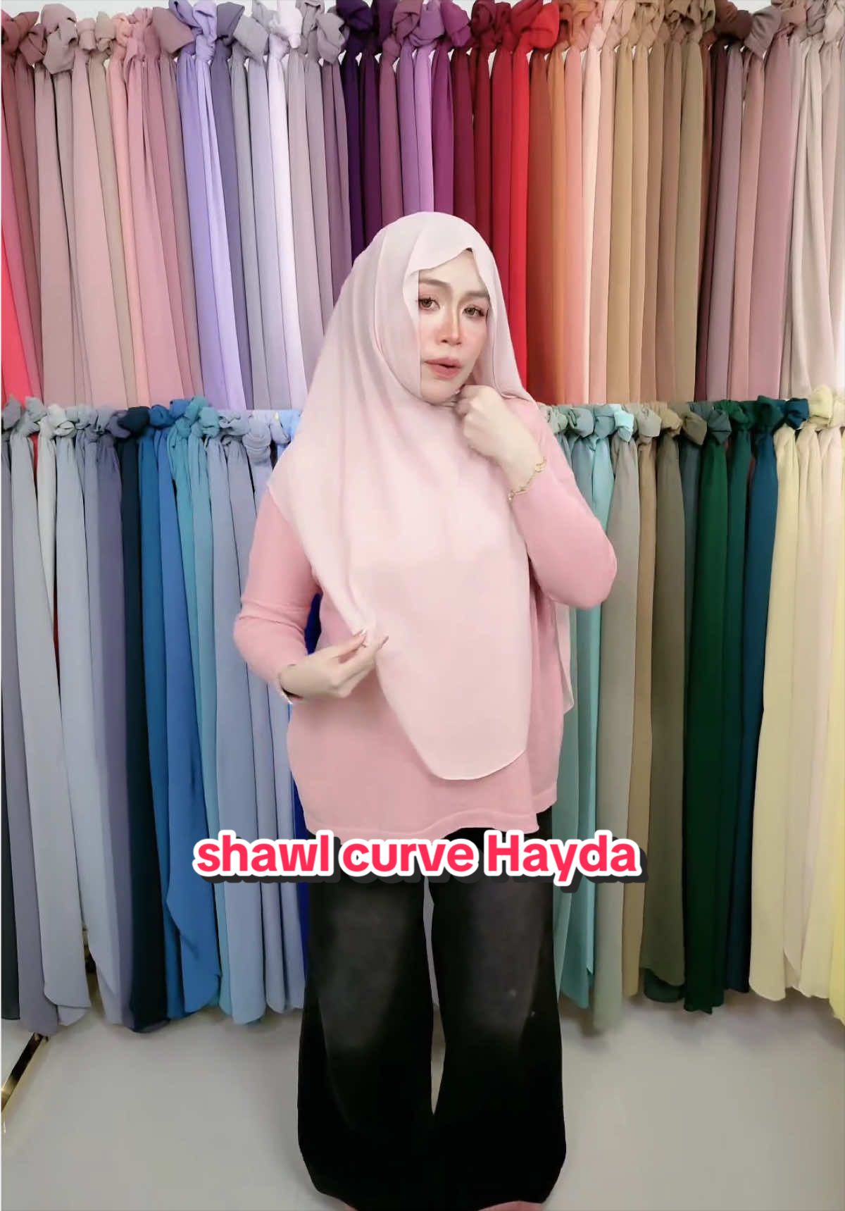 @Founder Hayda Scarf