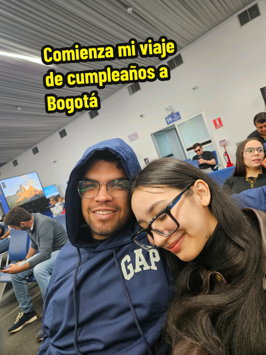 @Axa Velasquez