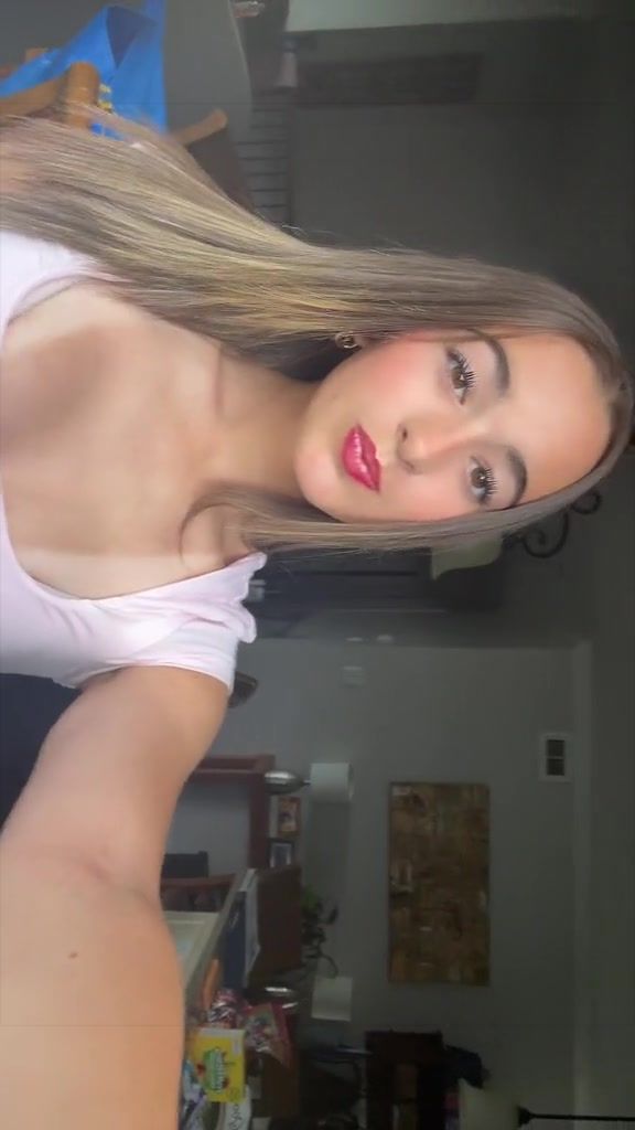@Ella Carr123