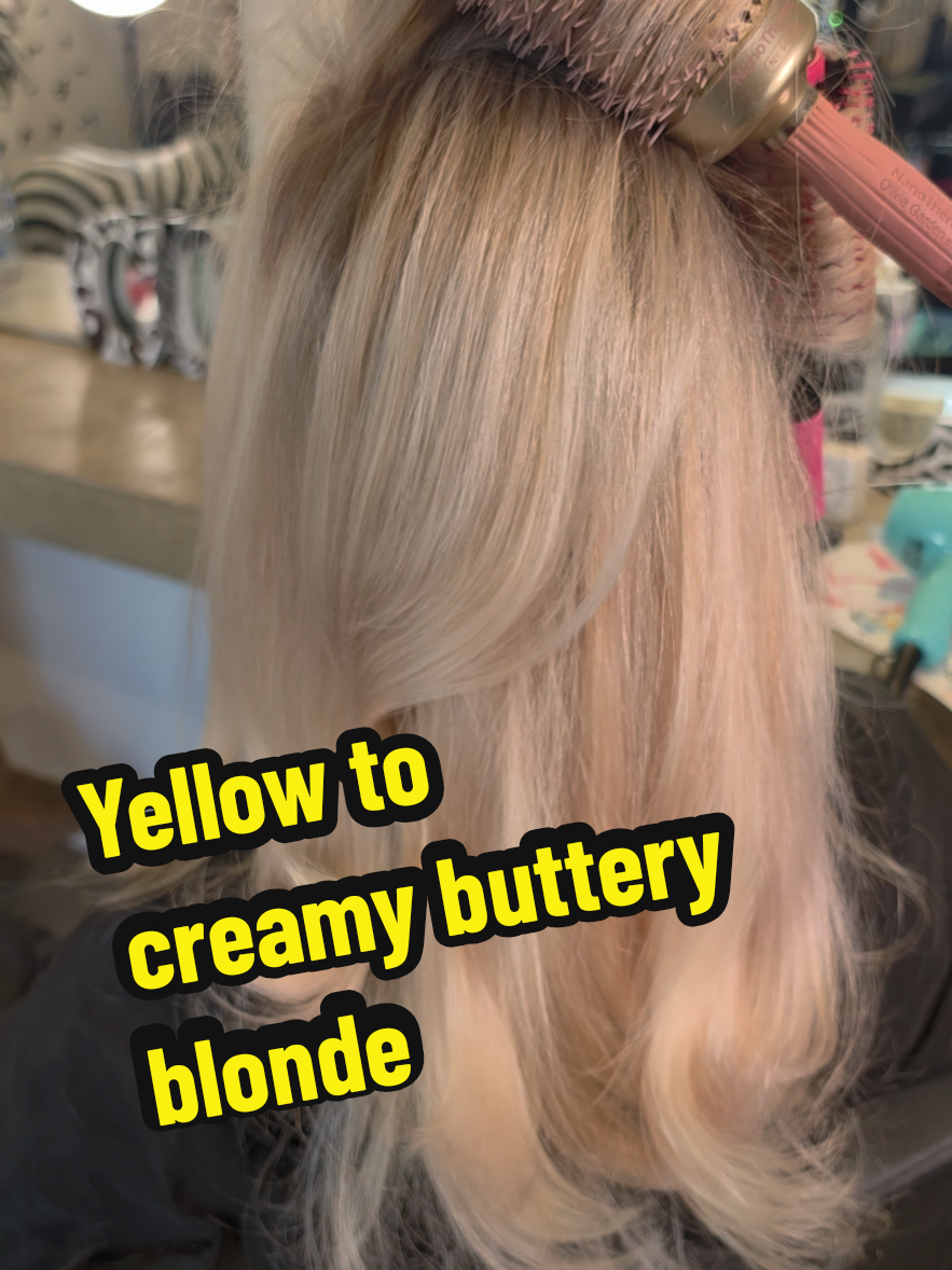 @TheCowgirlColourist