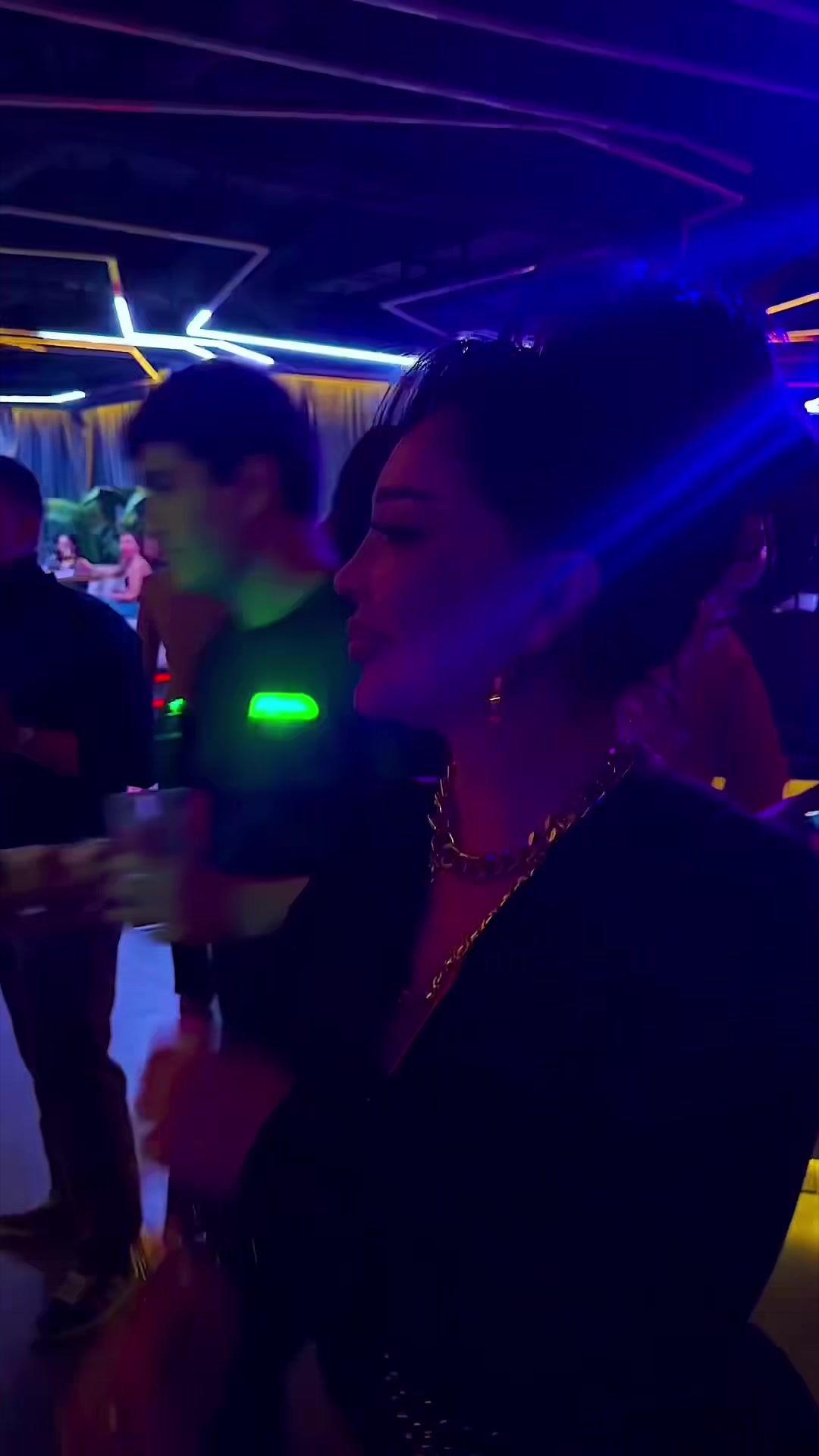 @𝑶𝑲𝑺𝑰
