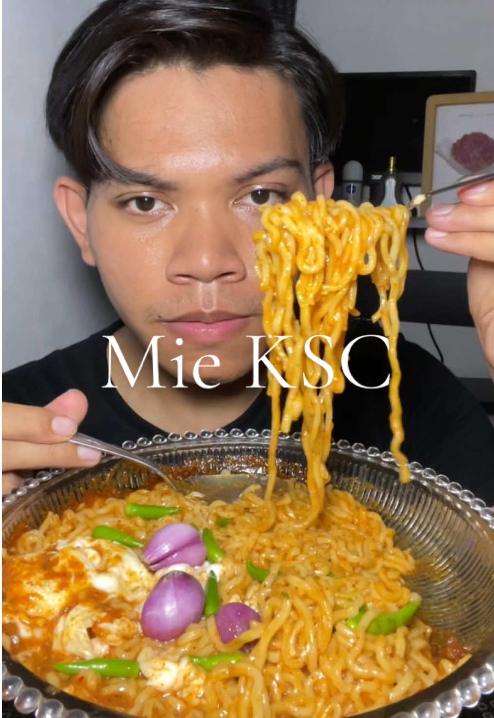 @AZER