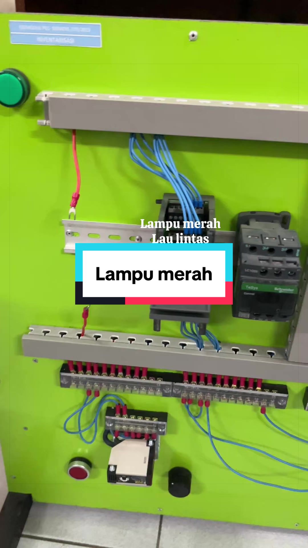 @yvvt