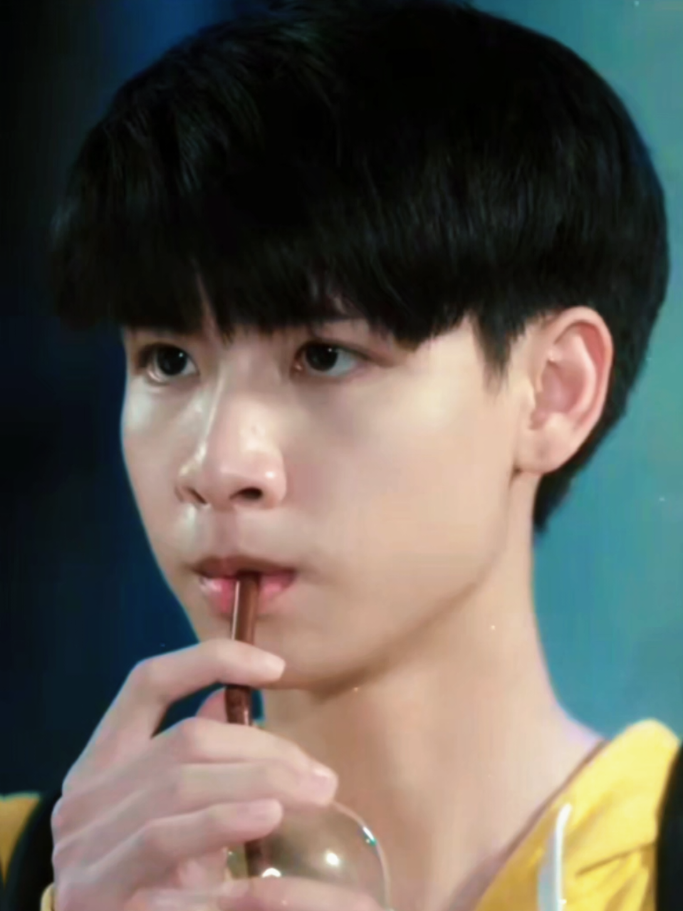 @๐ฉต๐พ_๐ฒ๐น๐น๐ถ๐ฒโหโก