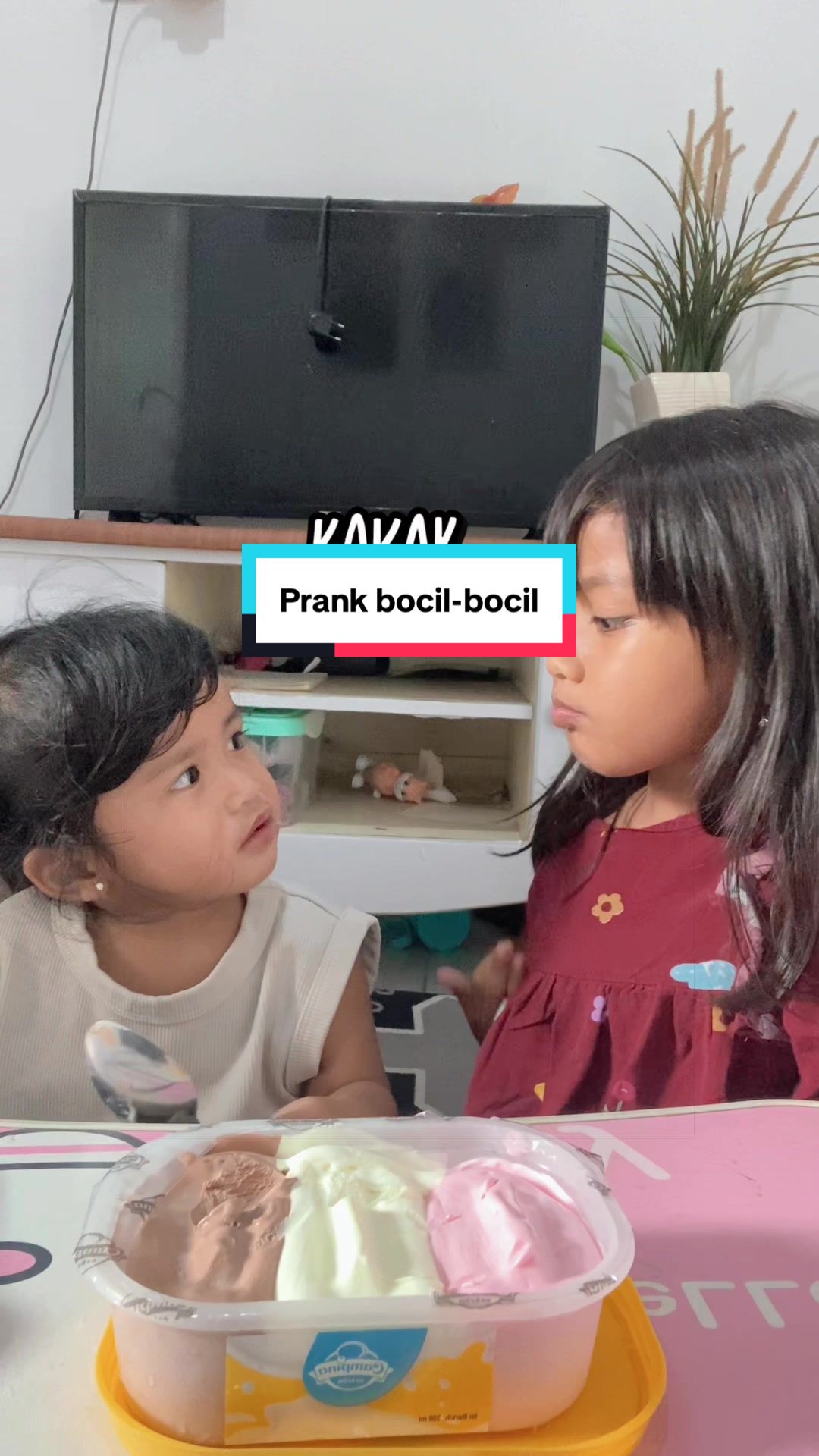@Mama Anindya & Alinka