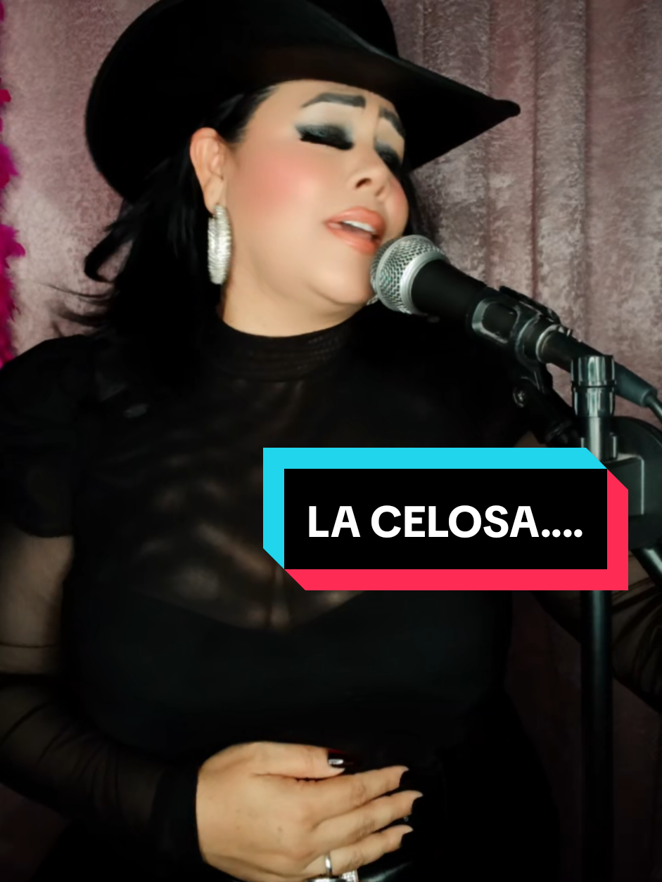 @La.prima.de.chihuahua.