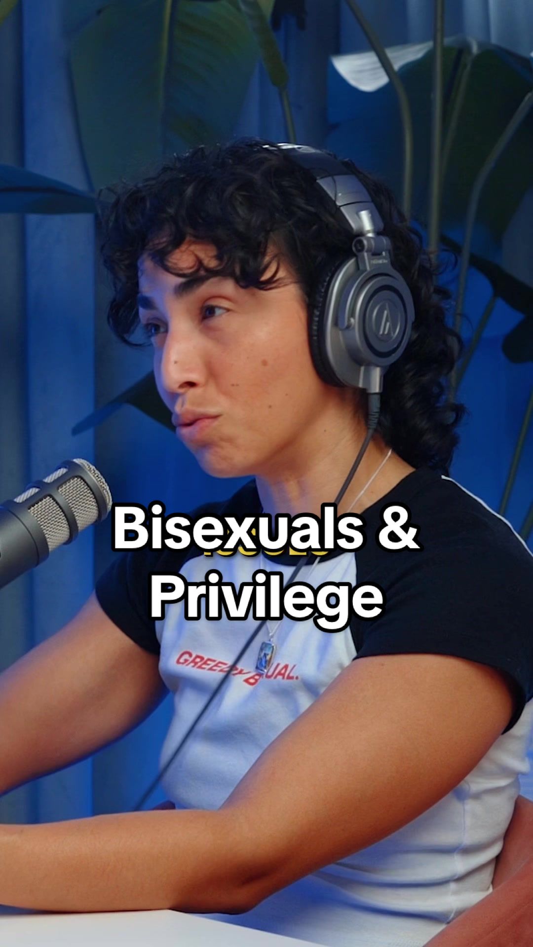 @Queer Collective Podcast