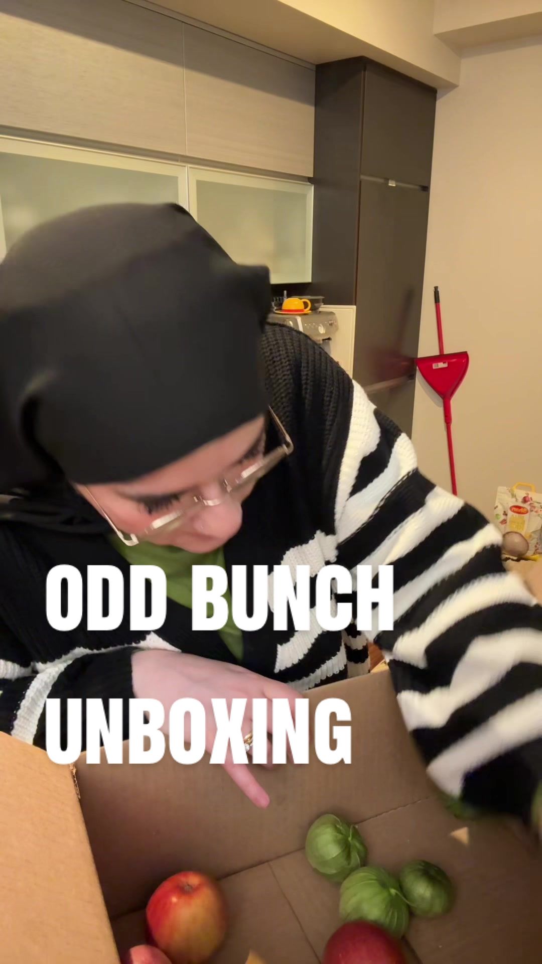 @alookeeman