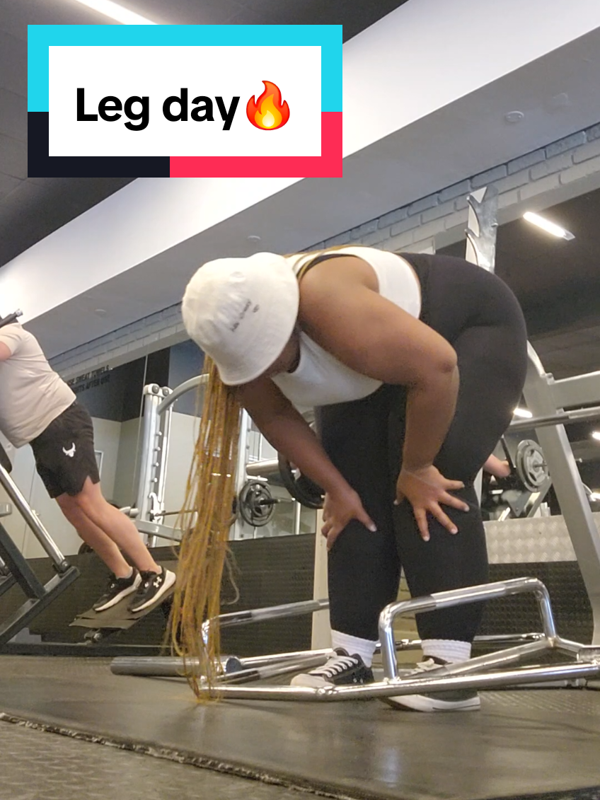 @Kat N |Plusize Fitness Babe💋