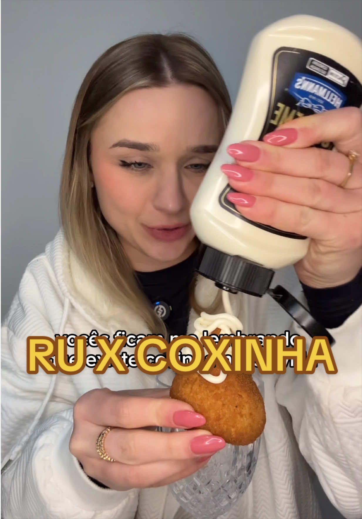 @Larissa 🍉 menina do RU
