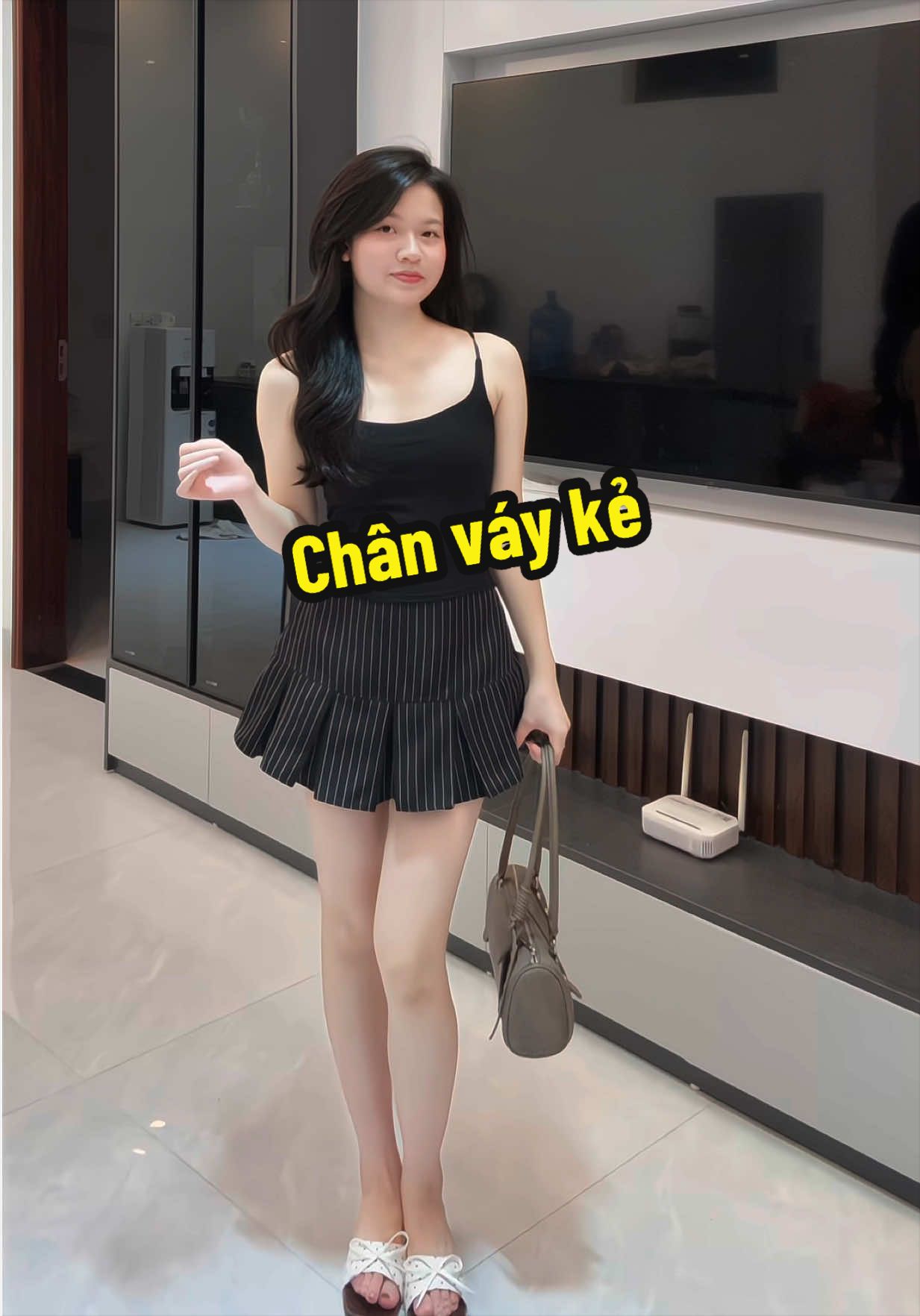 @Hằng t&uacute;n 👻