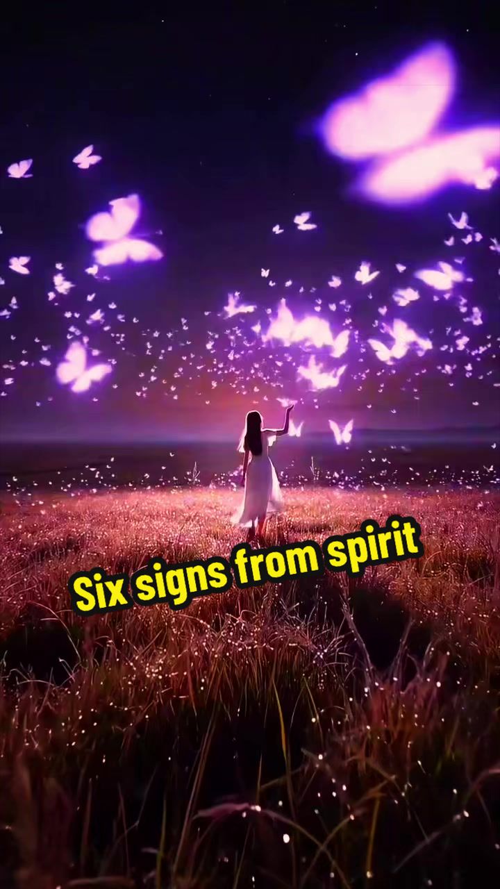 @Miss Kelly - Psychic Medium 🦋