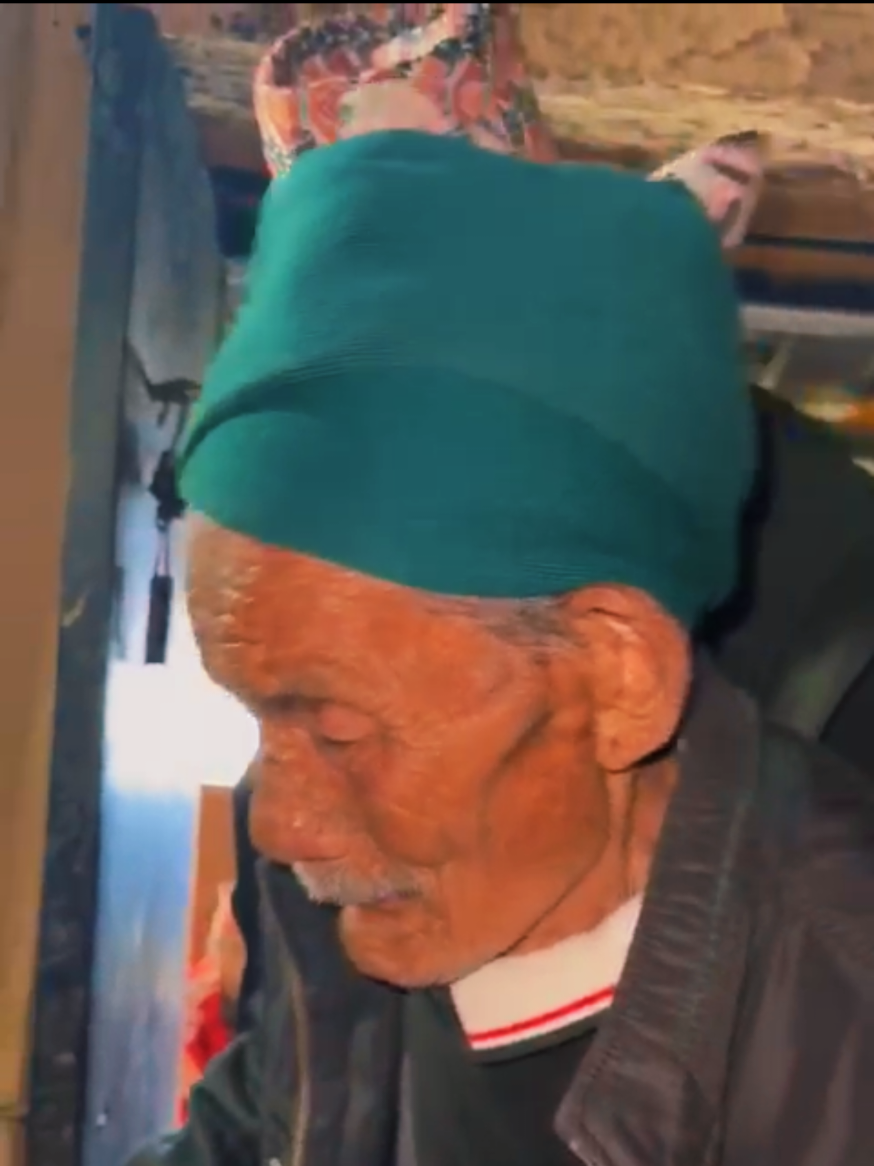 @🇳🇵तीर्थ मगर ❣️🇶🇦🚶&zwj;♂️