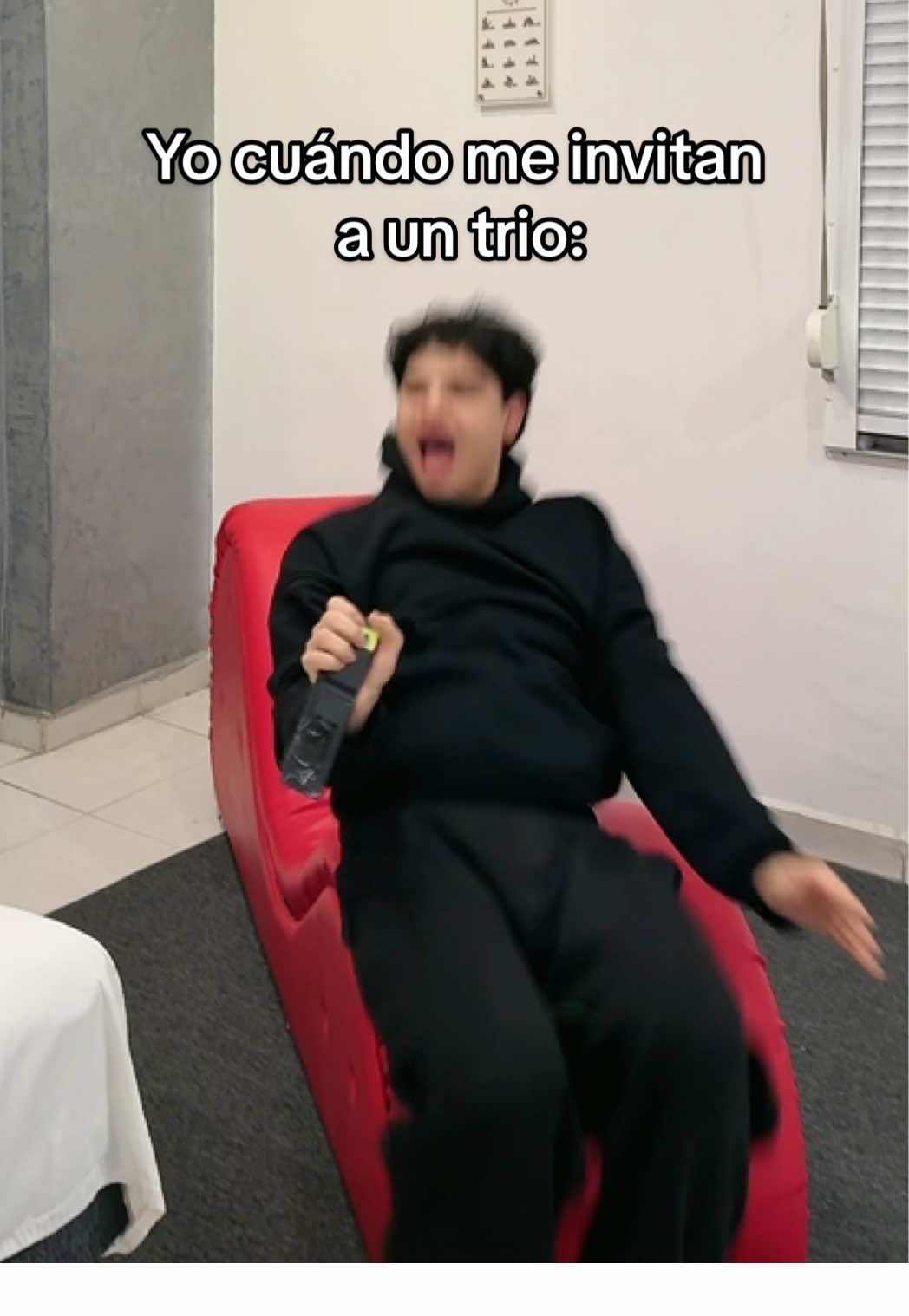 @Hombra