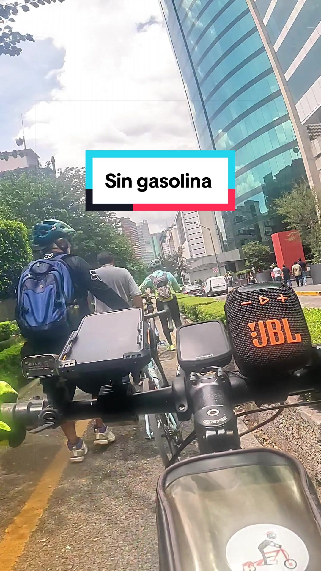 @GuillermoLoraSantos