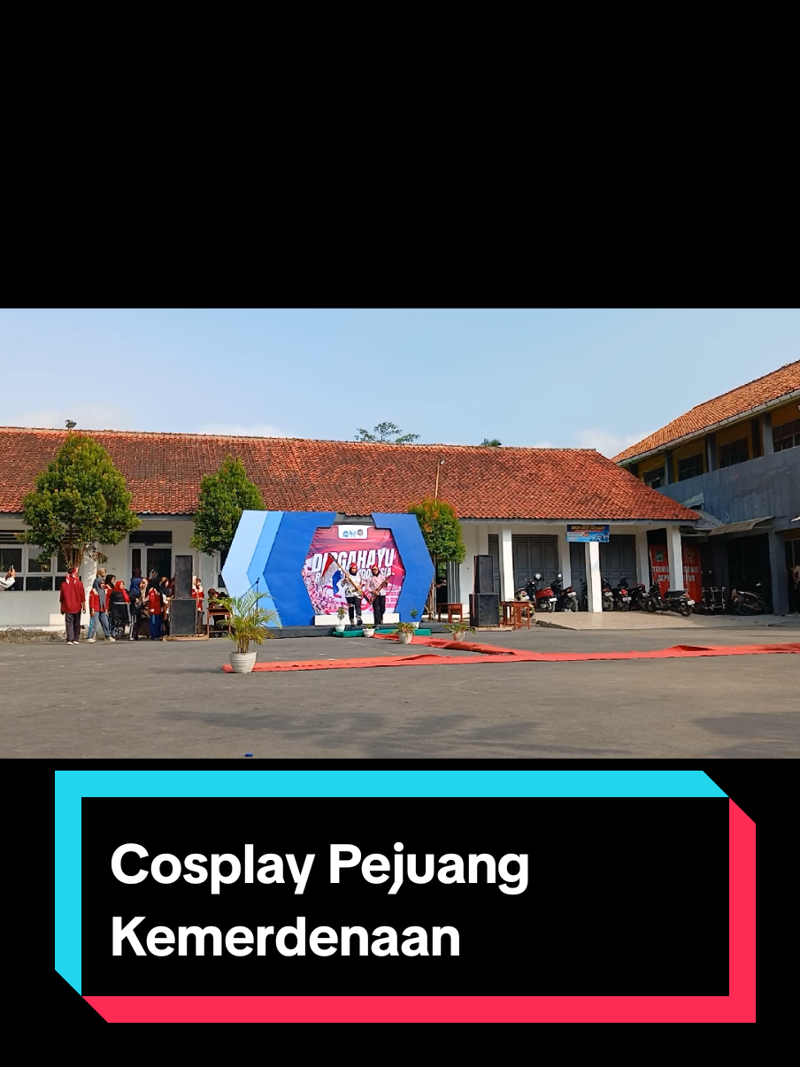 @Galeriku_di_Sekolah