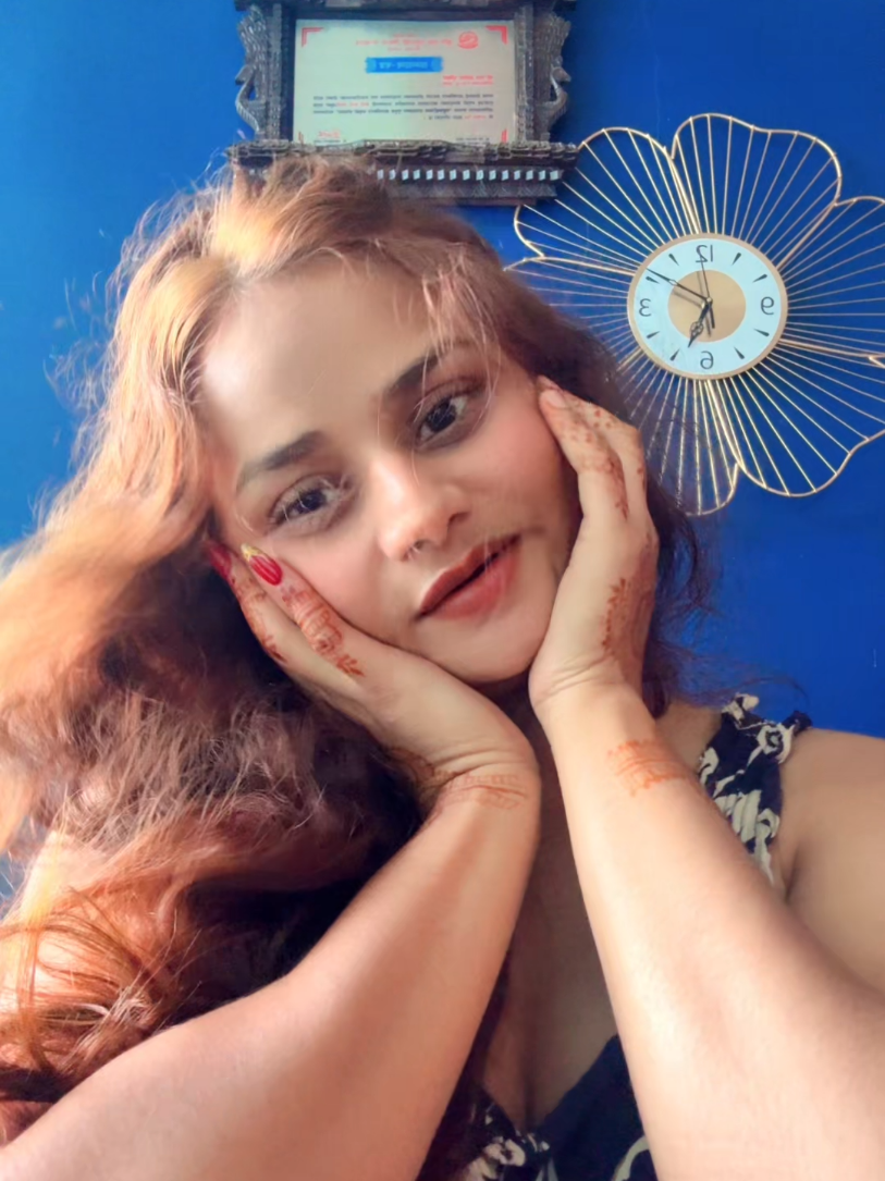 @इलियान्सी मुखिया CinDeRelLa🧚✨