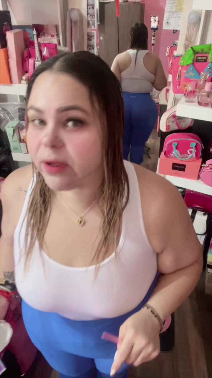 @Laura Mar.moda