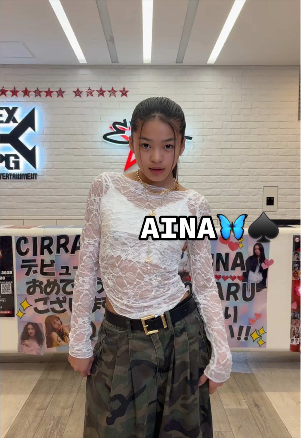 @AINA🦋♠️
