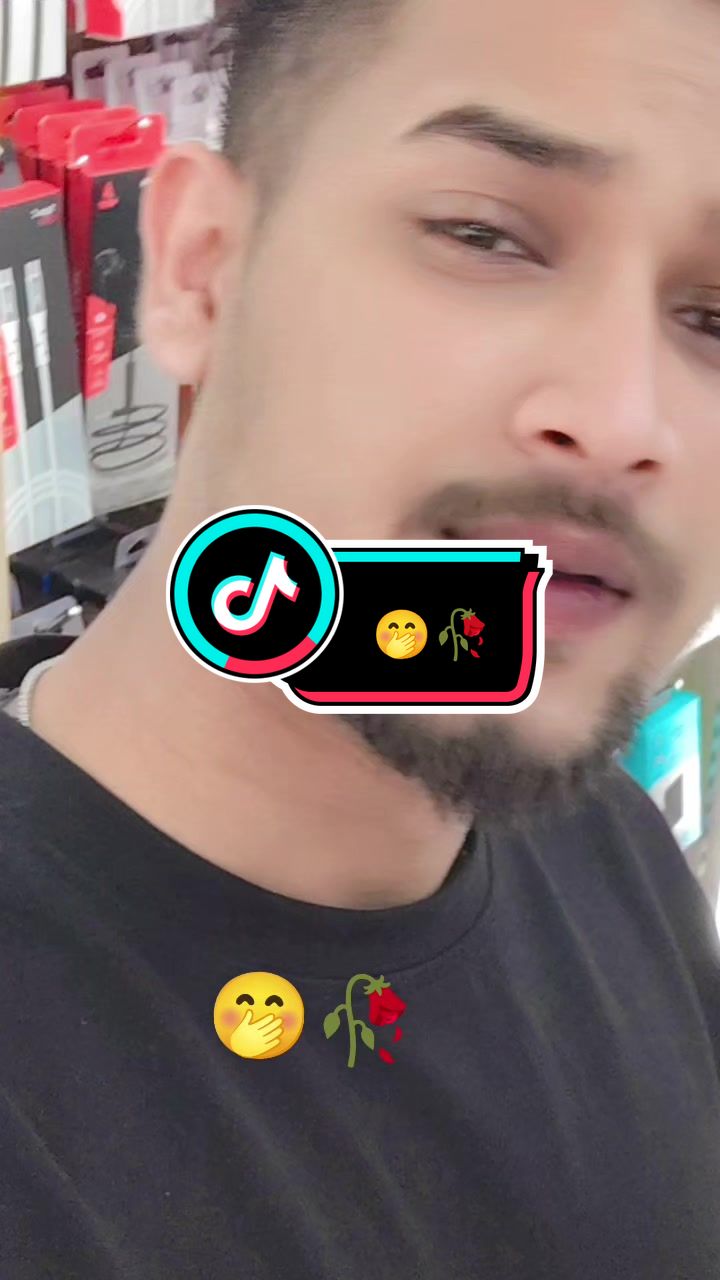 @🫴Aɾϝαȥ~ƈԋყ🦅