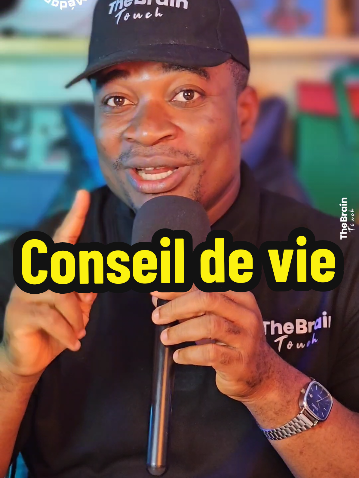 @DJAMAH Amèvi Médard