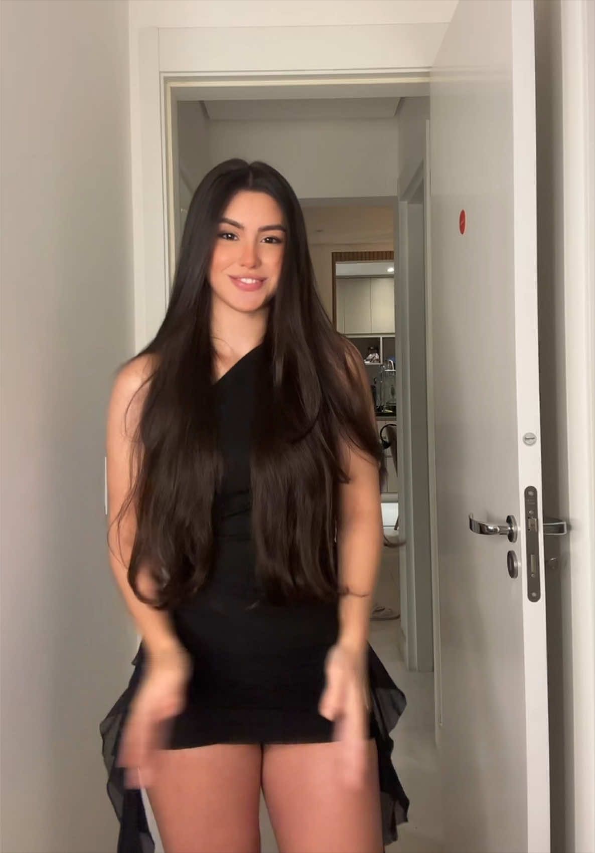 @L&iacute;via Ara&uacute;jo