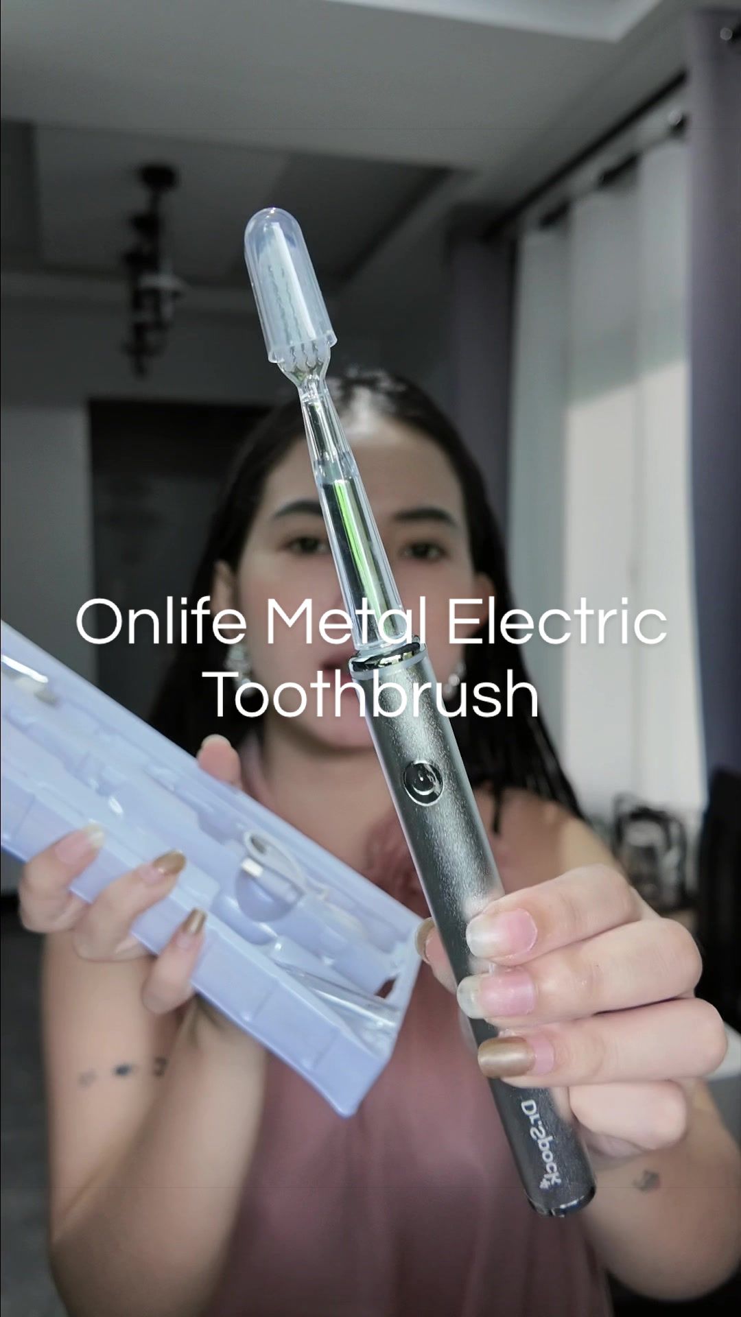 @Hazelpetipit