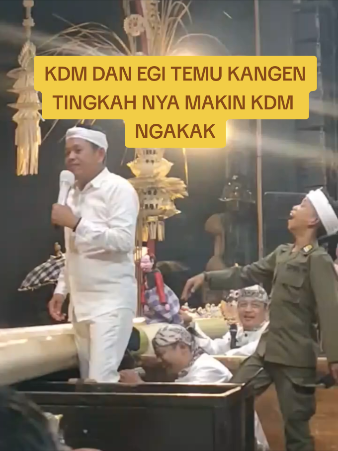 @B,H,U