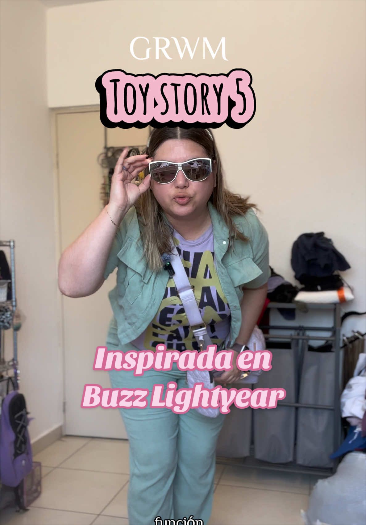 @TJKarolyn | Plus Size Model