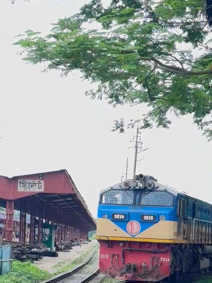 @𝑴𝒓.𝑺𝒐𝒖𝒓𝒂𝒗🇧🇩