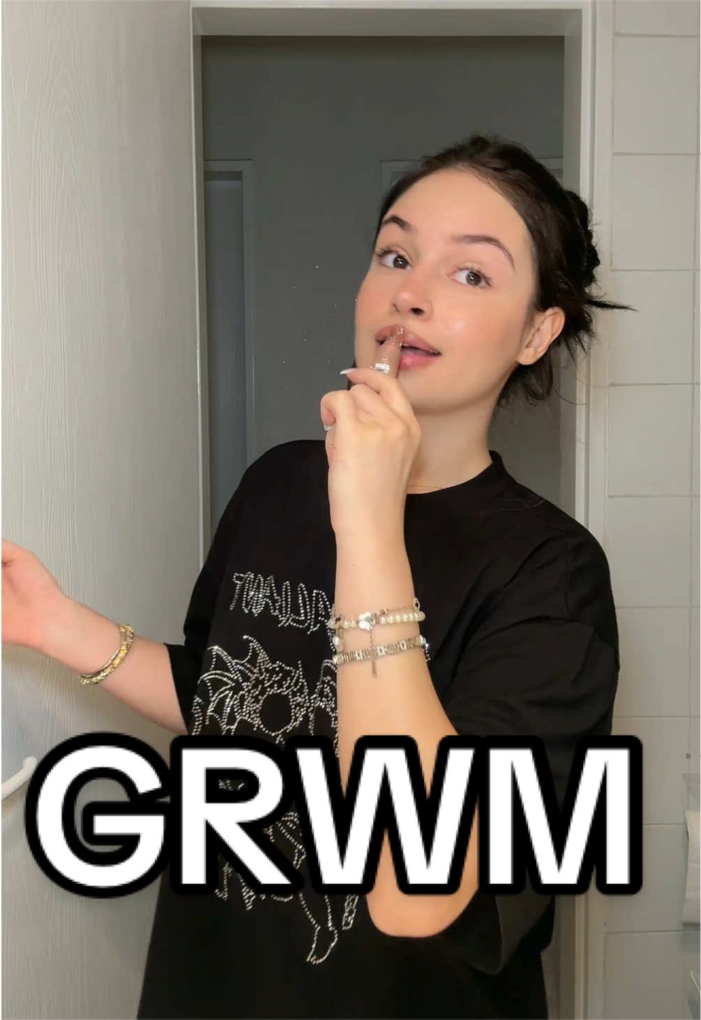 @Lara