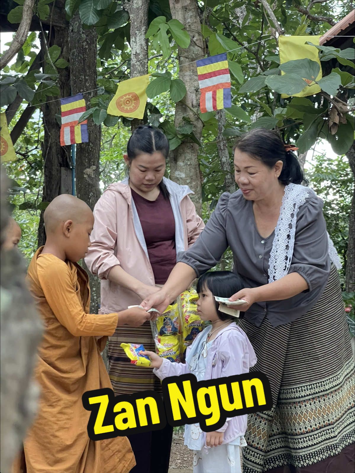 @oum_kham9