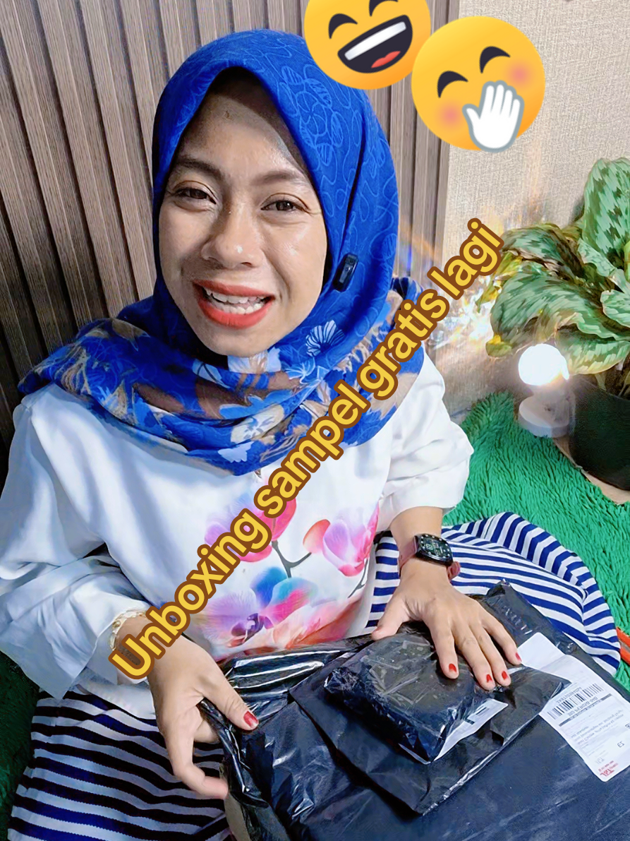 @Siti Fatimah|Gift Box