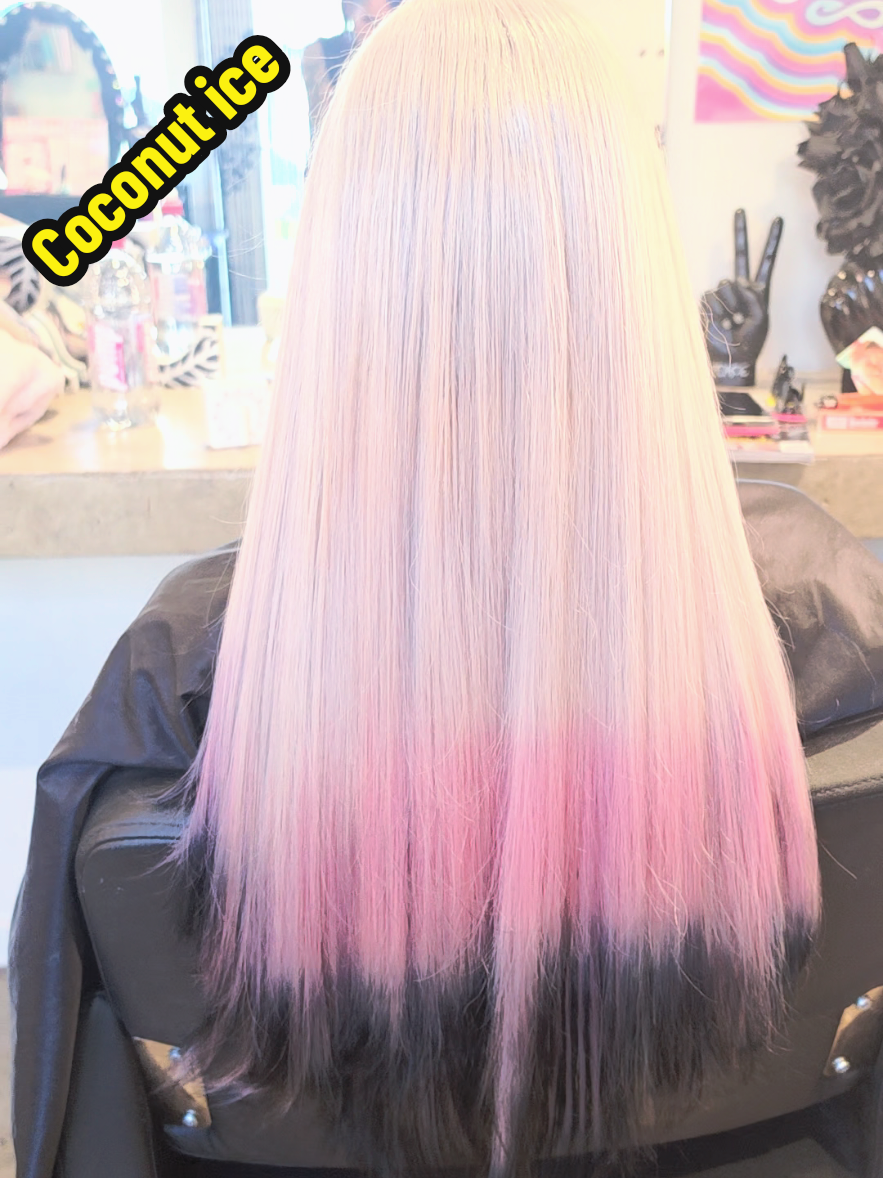 @TheCowgirlColourist