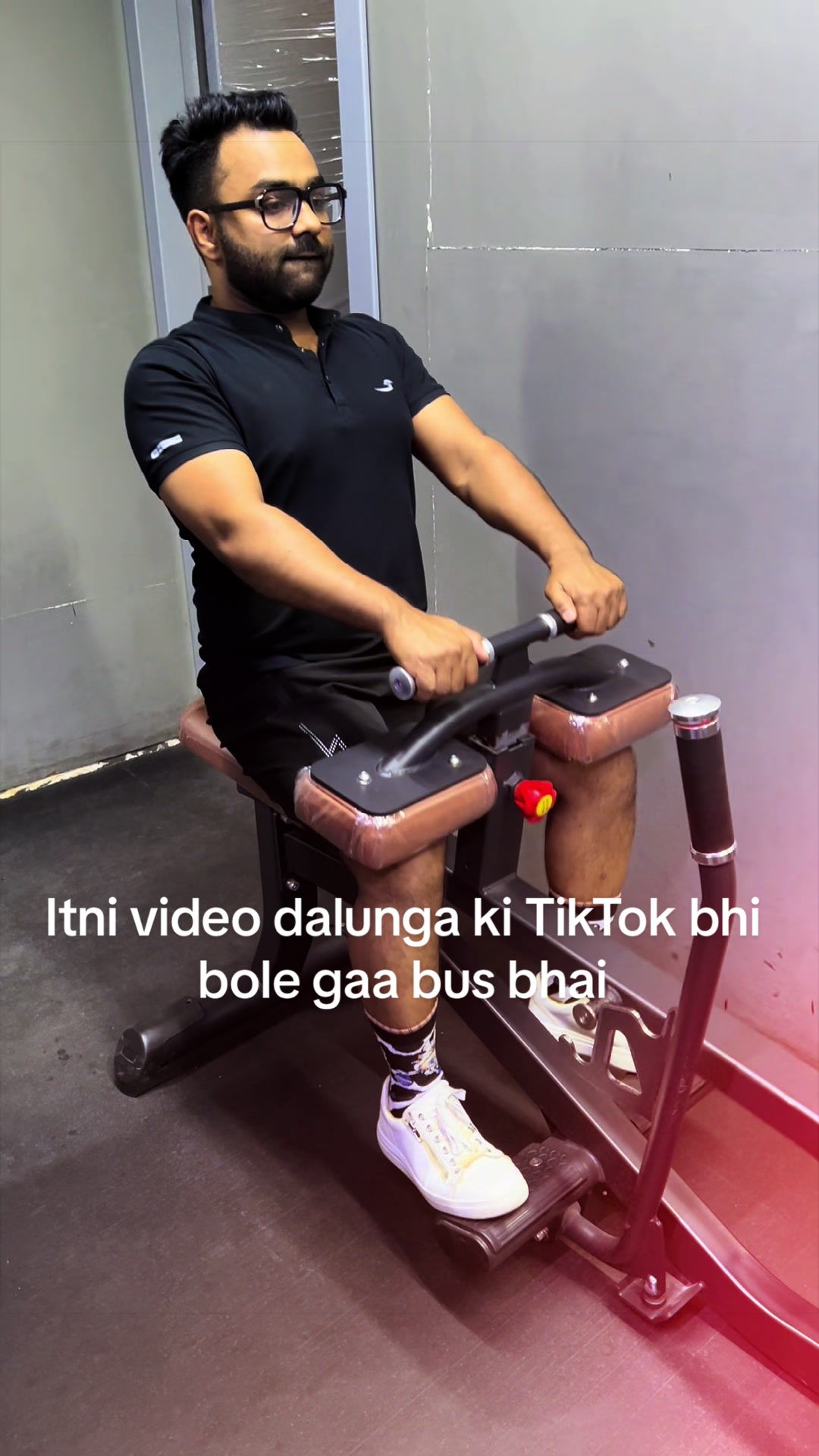 @SAHIL94🇰🇼🧡😎