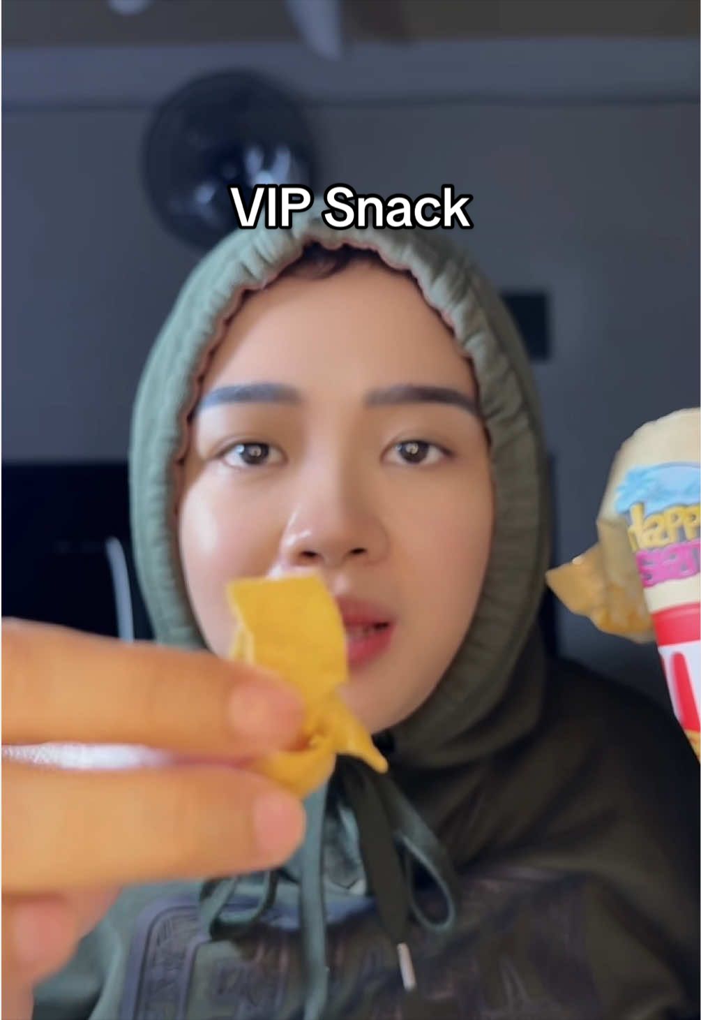 @EkaNis14